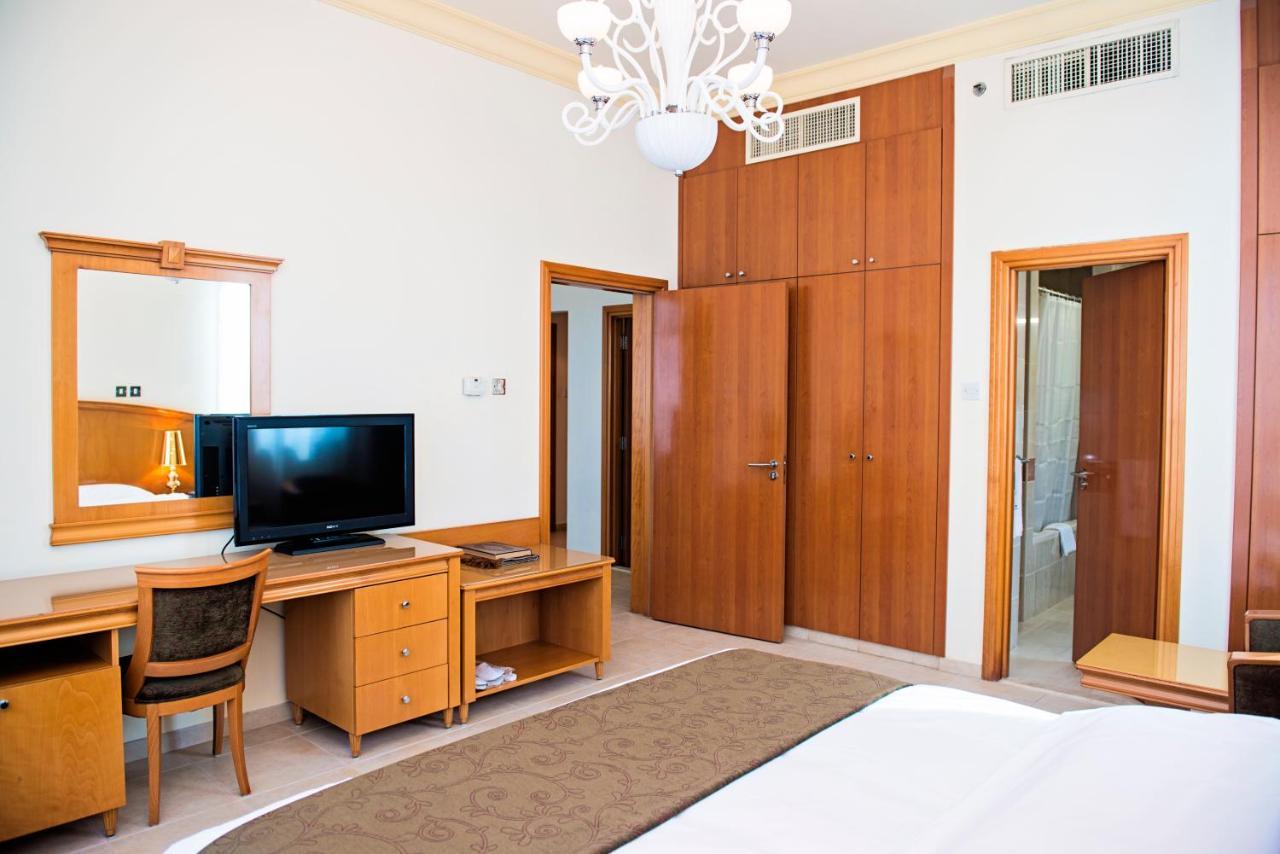 Platinum Aparthotel 2*